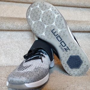 NEW Nike Air Zoom 843975-100 Multi Size